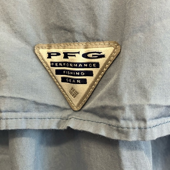 Columbia PFG Light Blue Fishing Shirt - Picture 3 of 9